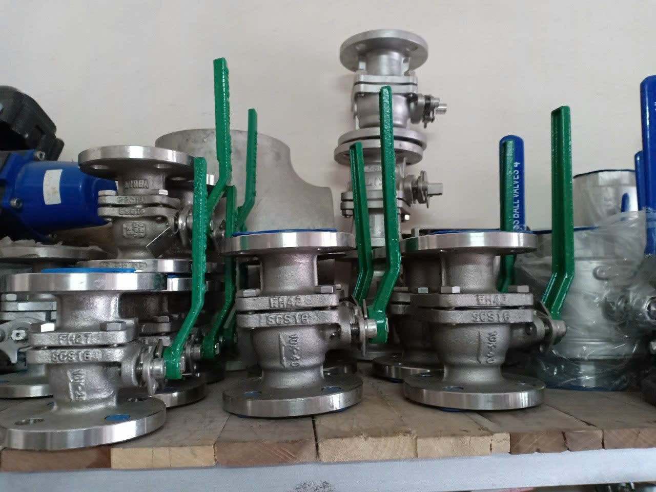 Van khóa nồi hơi lò hơi